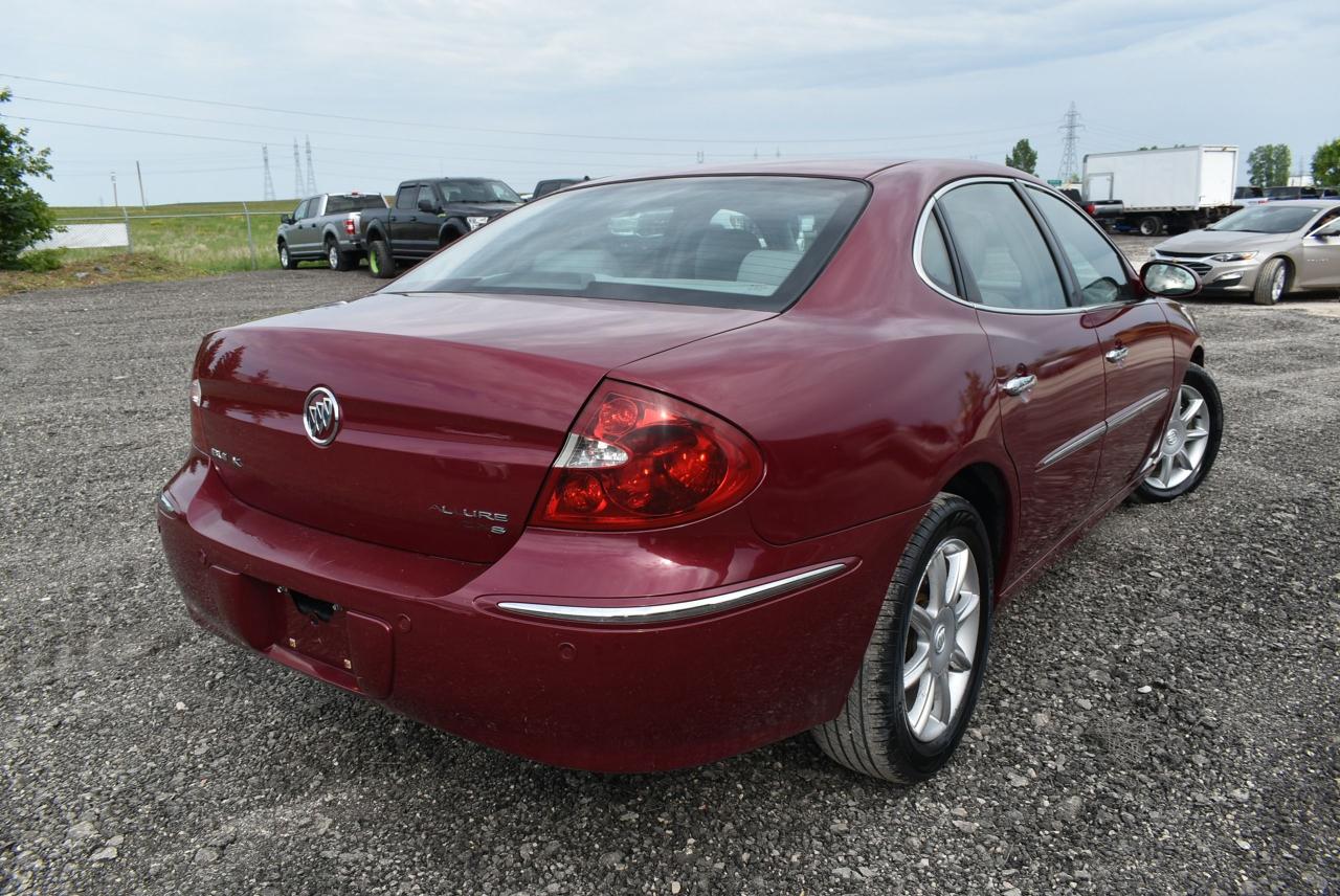 2005 Buick Allure CXS - Photo #8