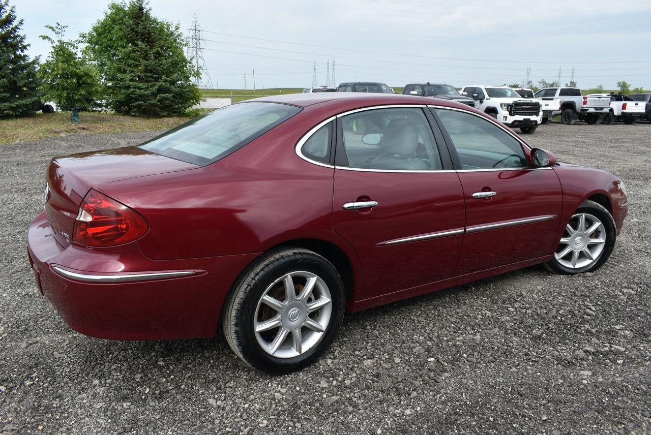 2005 Buick Allure CXS - Photo #9