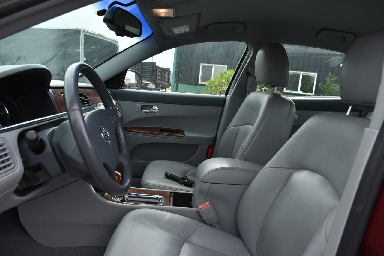 2005 Buick Allure CXS - Photo #21