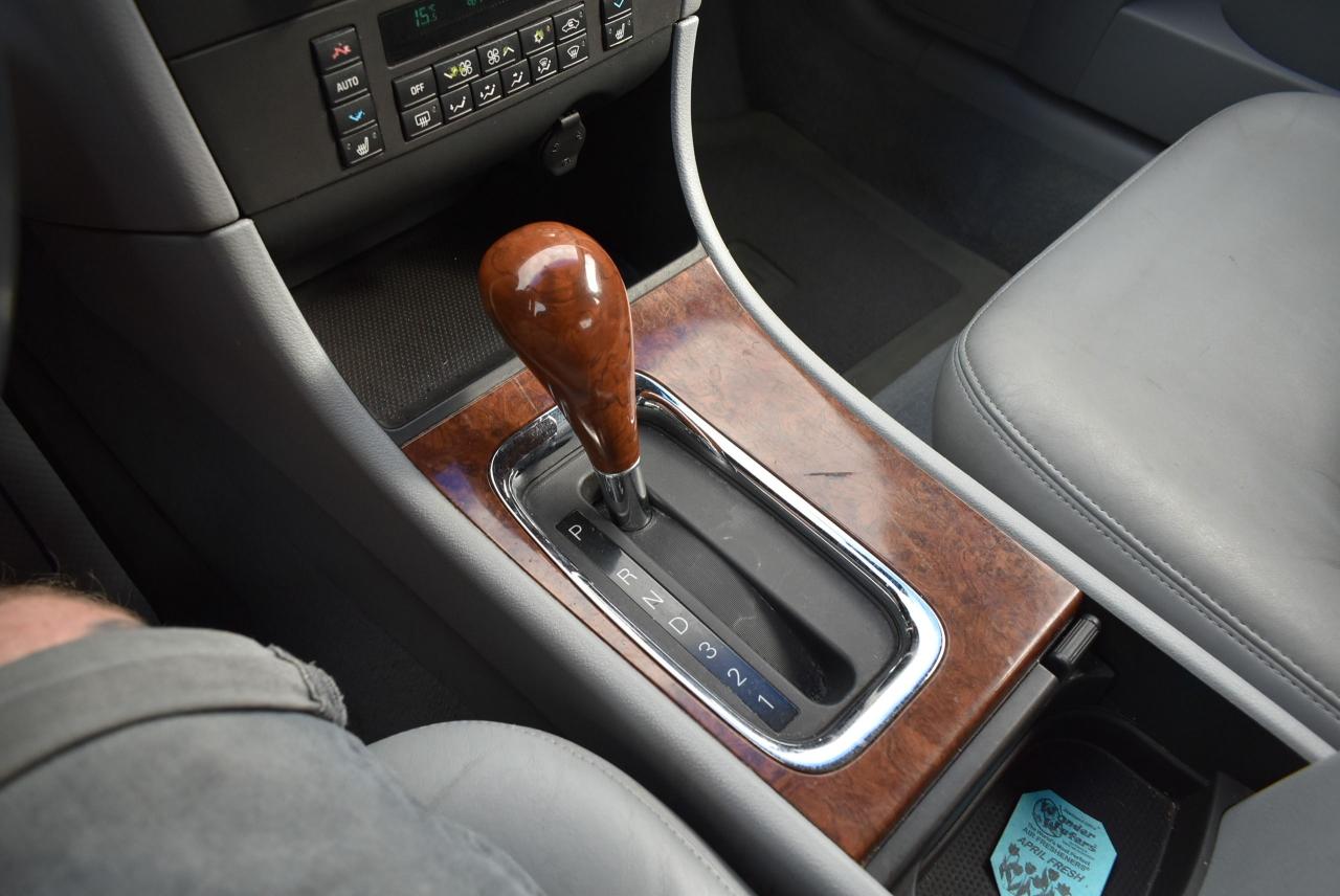 2005 Buick Allure CXS - Photo #42