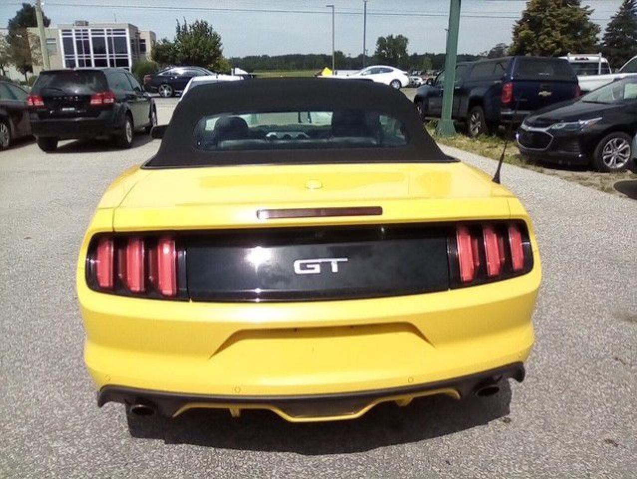 2015 Ford Mustang GT Convertible