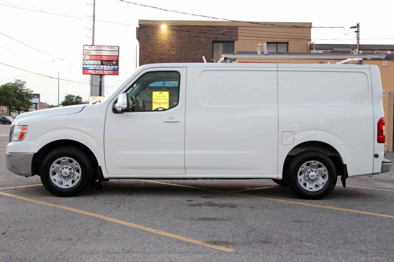 2012 Nissan NV 2500 SV - Photo #3