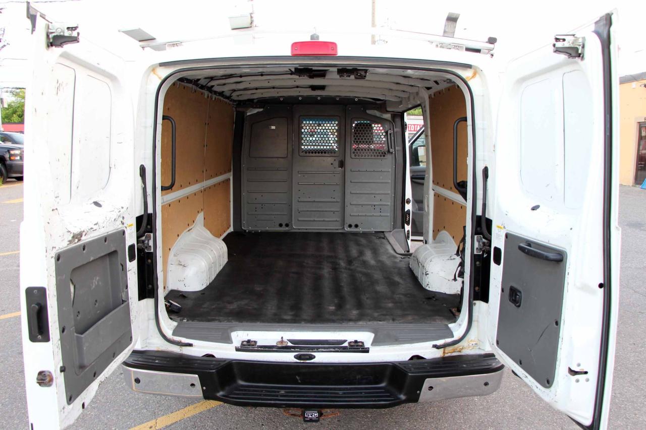 2012 Nissan NV 2500 SV - Photo #8