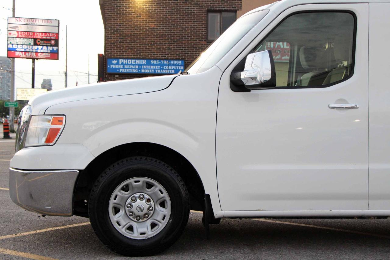 2012 Nissan NV 2500 SV - Photo #23
