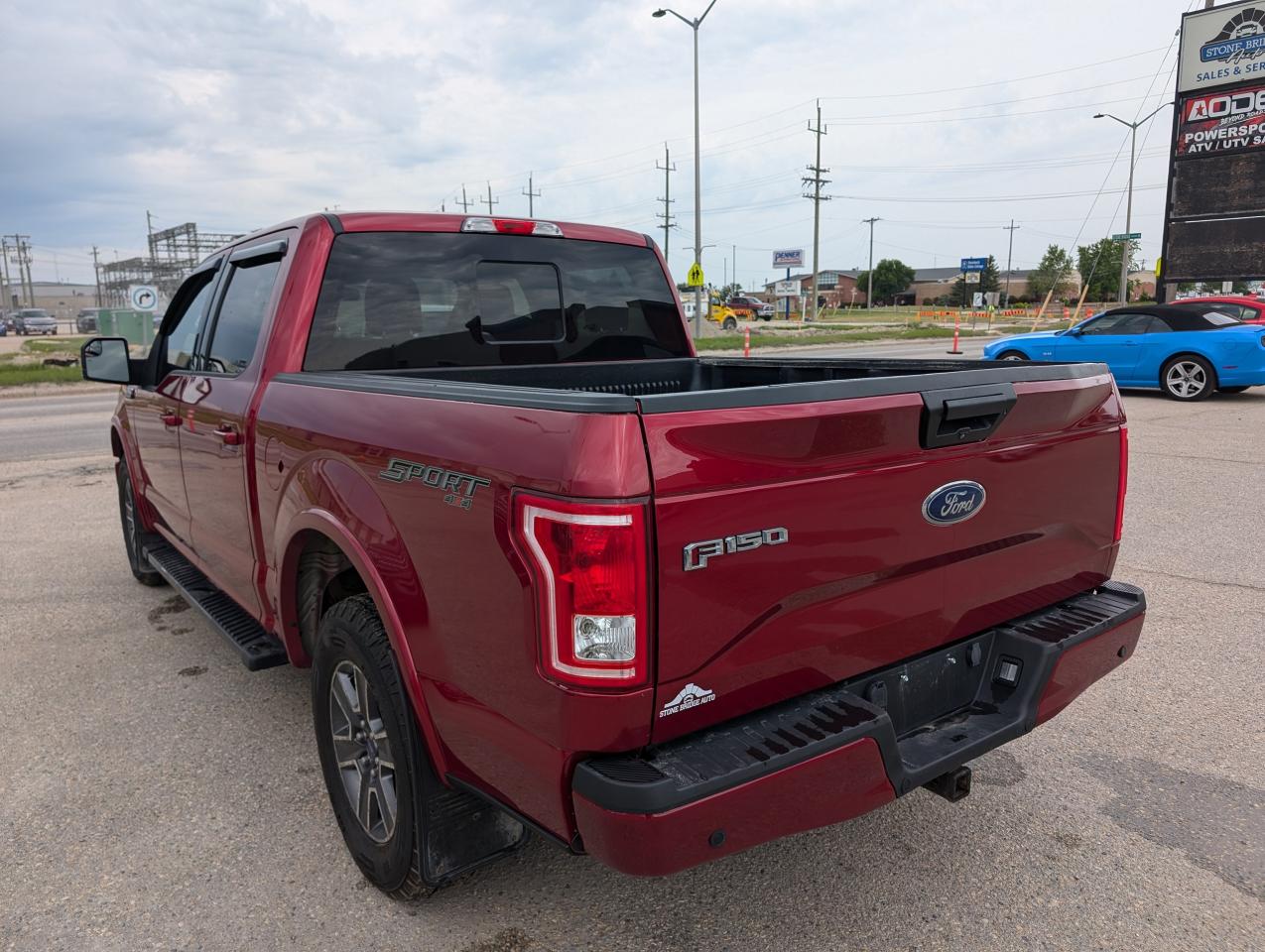 2017 Ford F-150 XLT-CREW CAB- HTDSEATS-CARPLAY - Photo #5