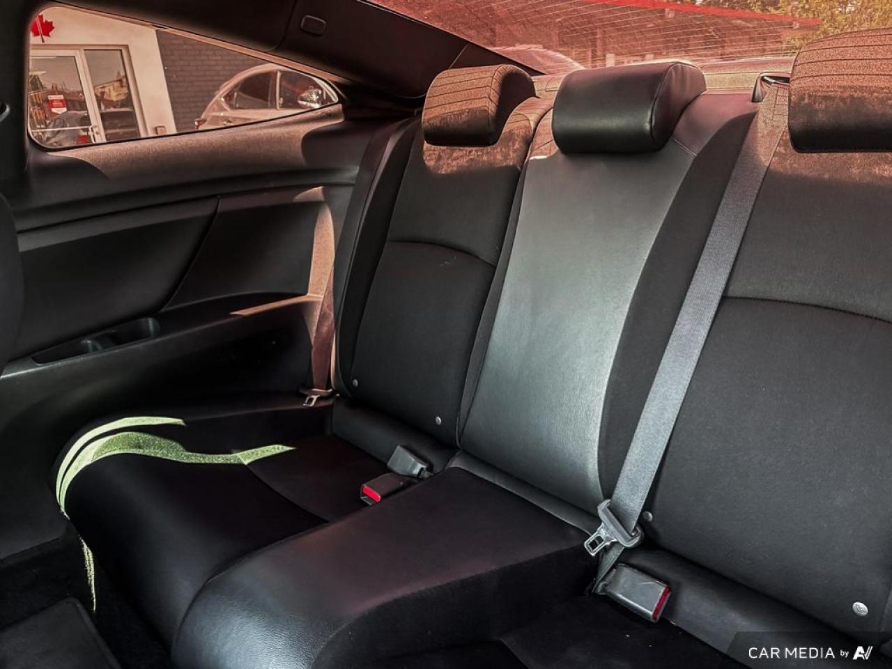 2019 Honda Civic SPORT / NO ACCIDENTS / ROOF / HTD SEATS - Photo #11
