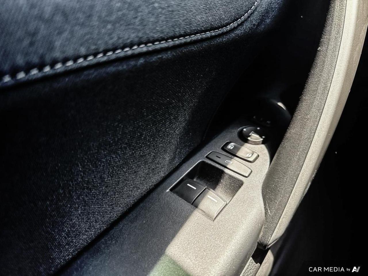 2019 Honda Civic SPORT / NO ACCIDENTS / ROOF / HTD SEATS - Photo #12