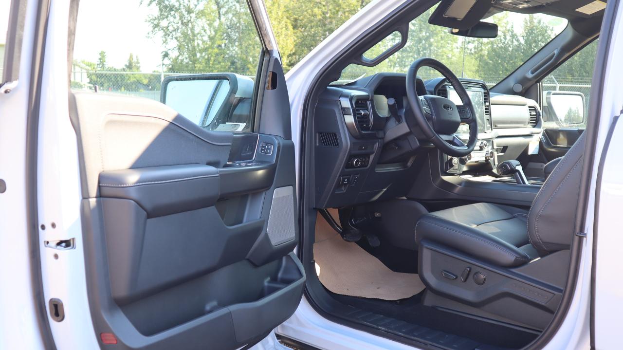 2025 Ford F-150 Lariat Photo5