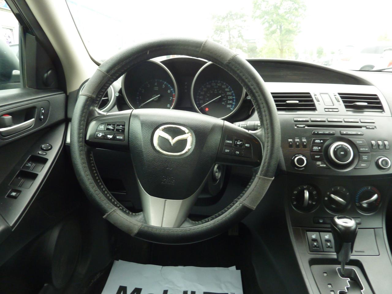 2012 Mazda MAZDA3 GS-SKY - Photo #14