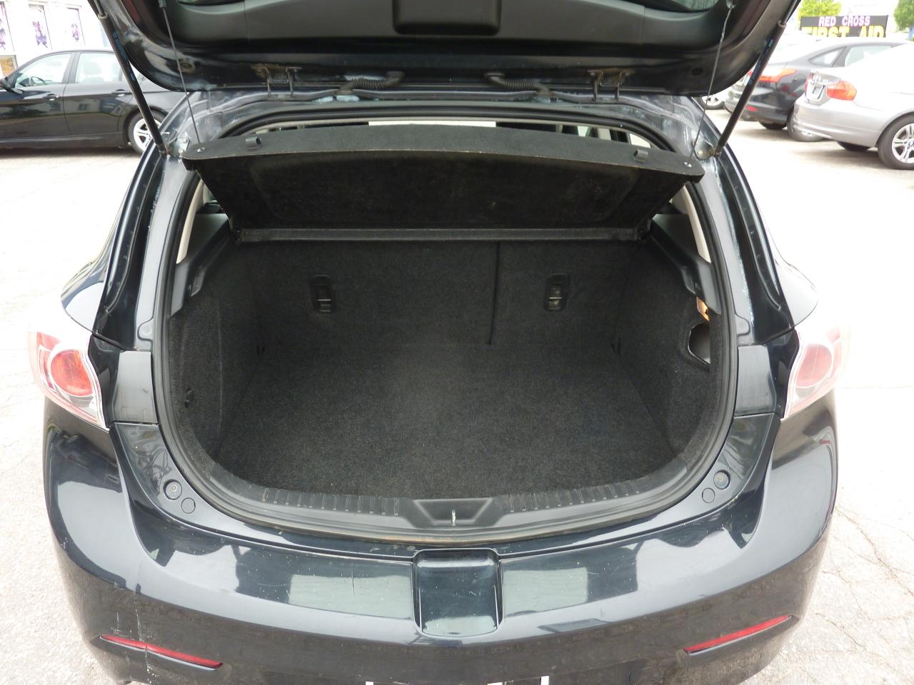 2012 Mazda MAZDA3 GS-SKY - Photo #15