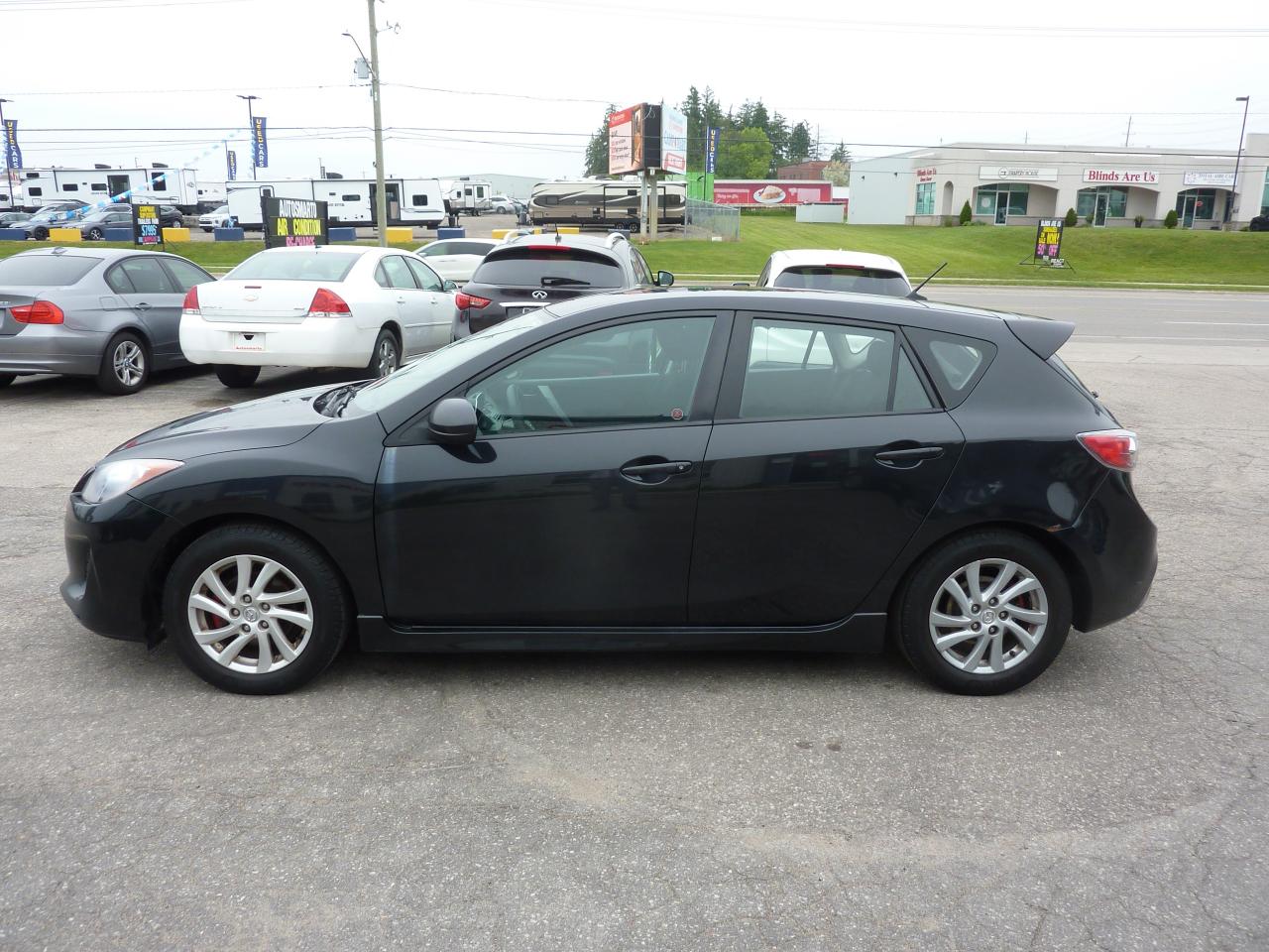2012 Mazda MAZDA3 GS-SKY - Photo #7