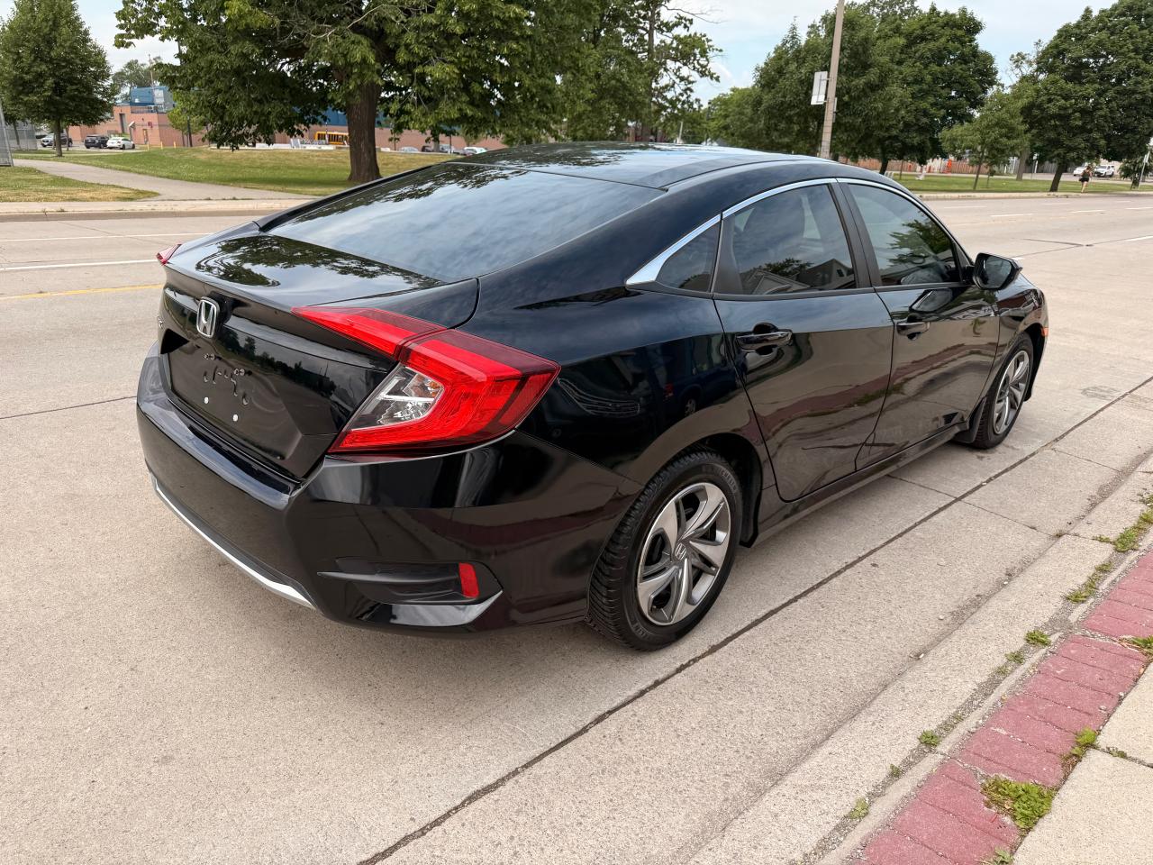 2019 Honda Civic LX - Photo #9