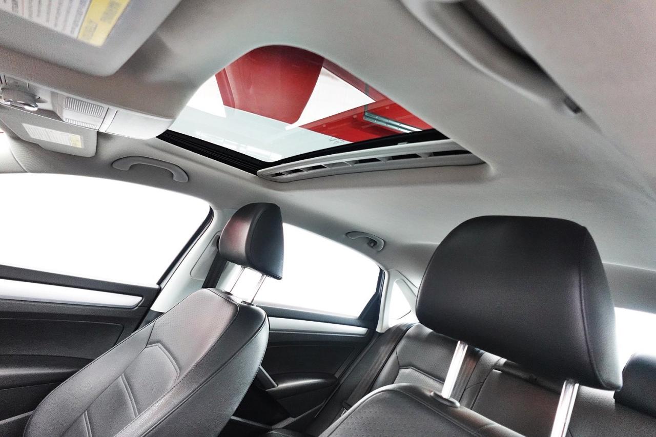 2012 Volkswagen Passat TDI,WELL MAINTAIN,NO ACCIDENT,LEATHER ROOF - Photo #17