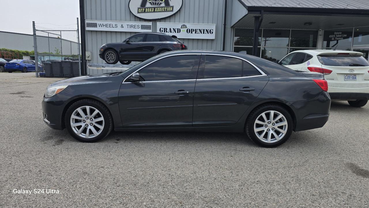 2014 Chevrolet Malibu LT - Photo #2