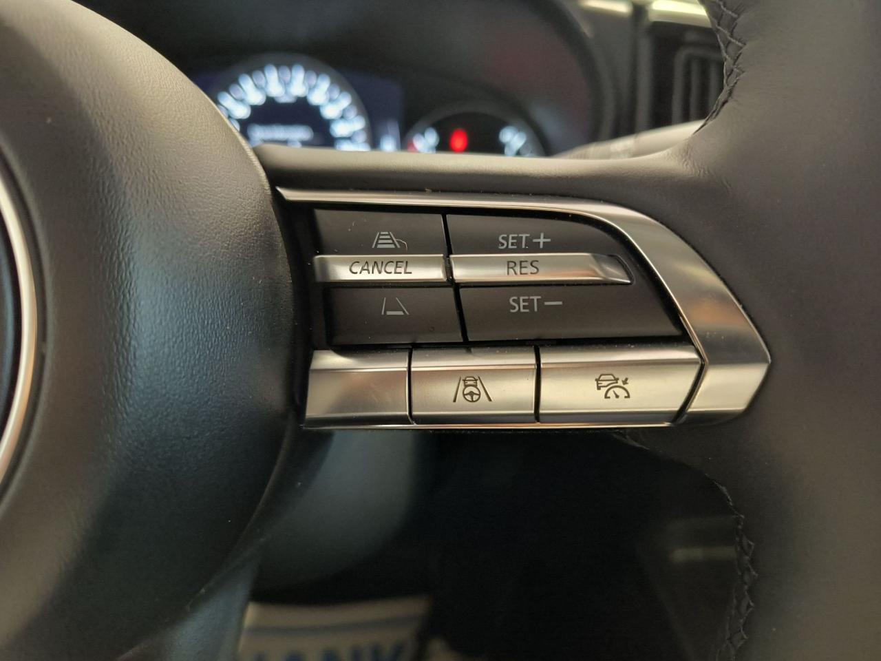 2025 Mazda CX-50 GT Photo
