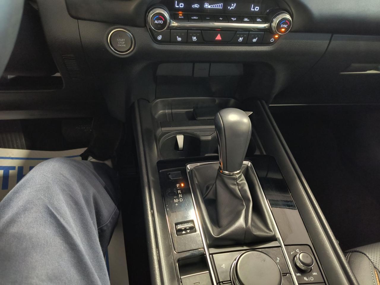 2025 Mazda CX-50 GT Photo