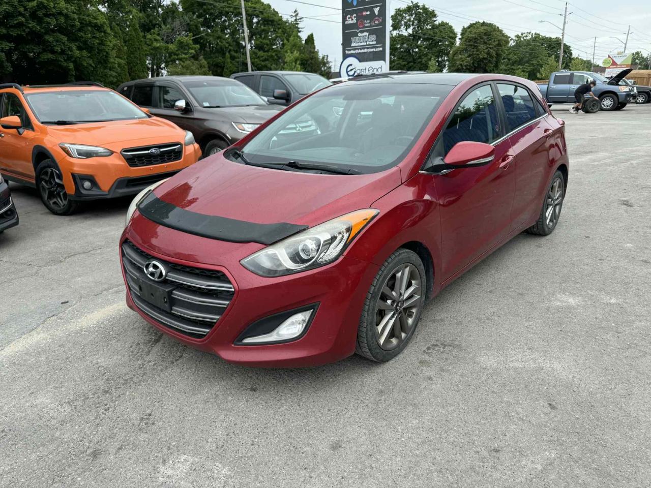 2016 Hyundai Elantra GT Limited - Photo #3