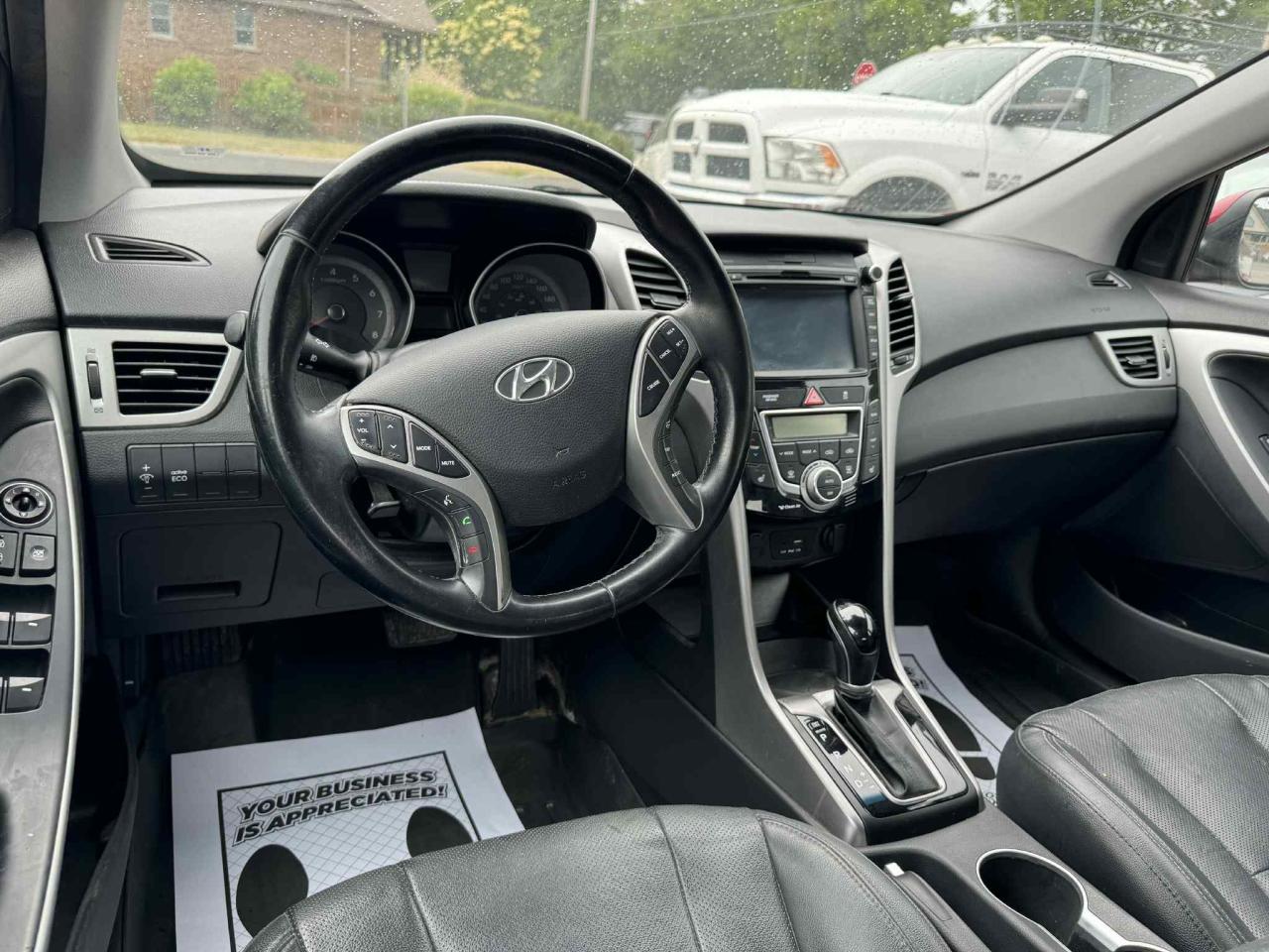 2016 Hyundai Elantra GT Limited - Photo #10
