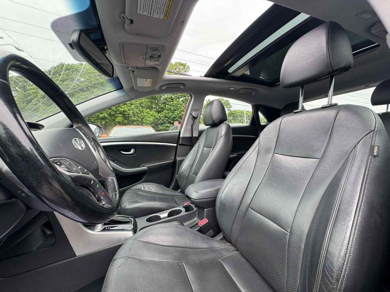 2016 Hyundai Elantra GT Limited - Photo #12