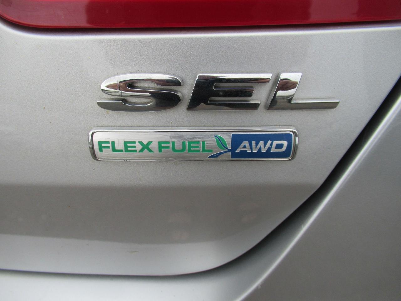 2013 Ford Taurus SEL - Photo #7
