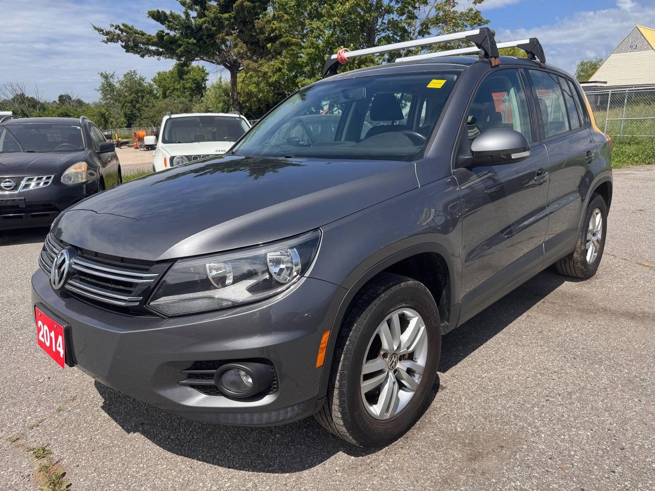 2014 Volkswagen Tiguan Trendline - Photo #3