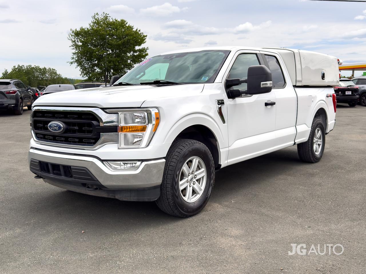 2021 Ford F-150 XLT 4WD SUPERCAB