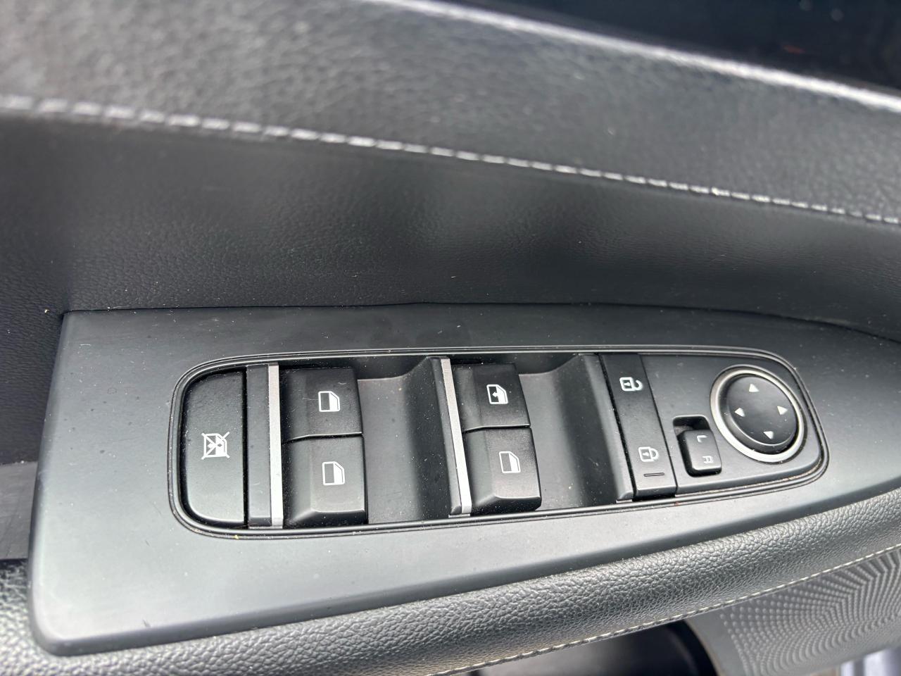 2020 Kia Forte EX, P. Sunroof, Alloy Wheels, Keyless Entry, - Photo #16