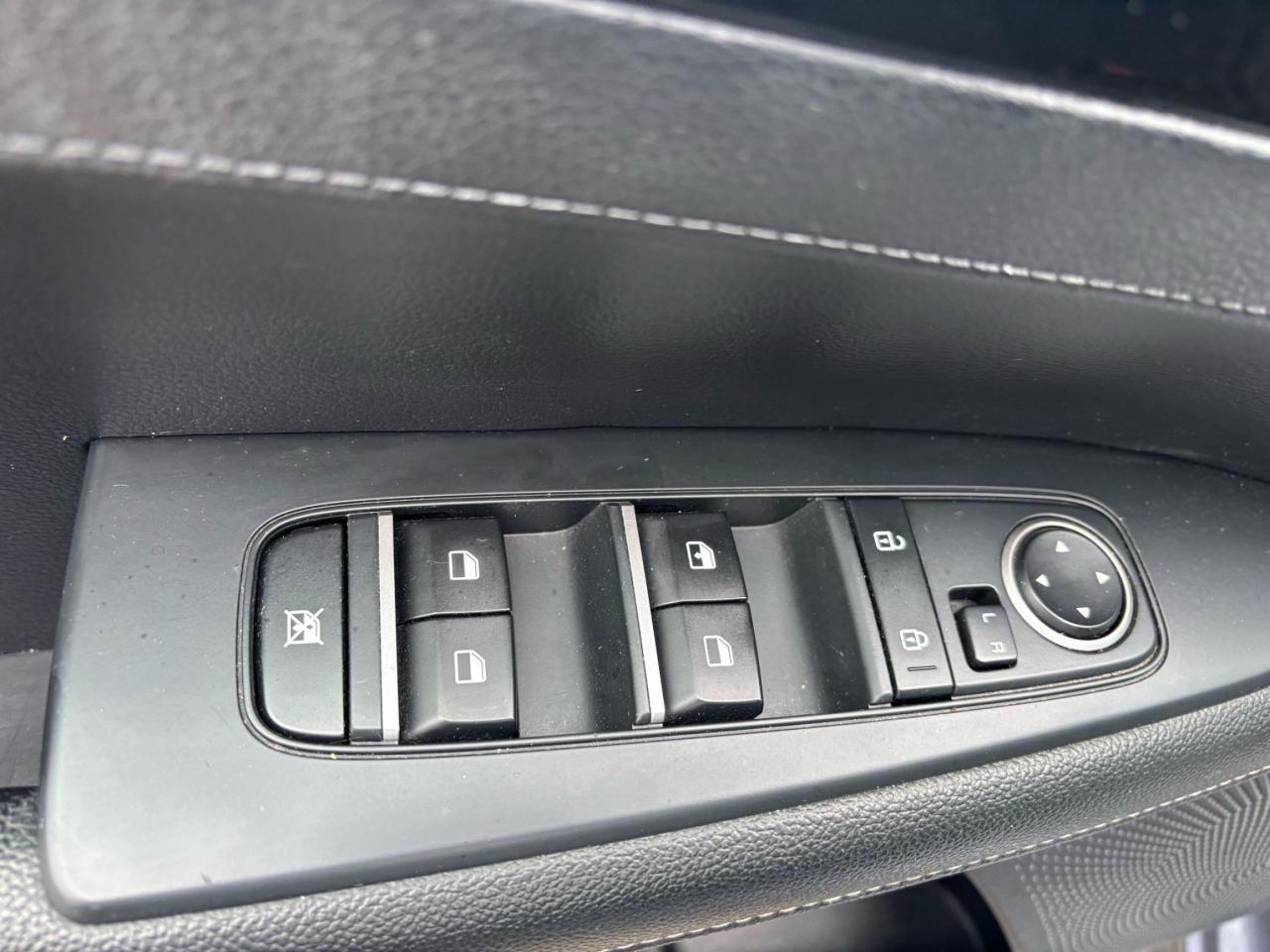 2020 Kia Forte EX, P. Sunroof, Alloy Wheels, Keyless Entry,