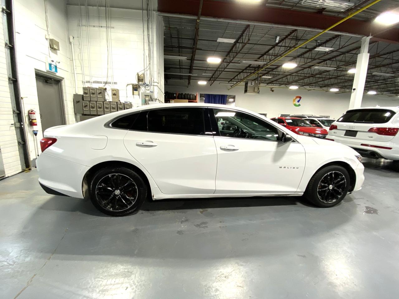 2018 Chevrolet Malibu LT - Photo #6