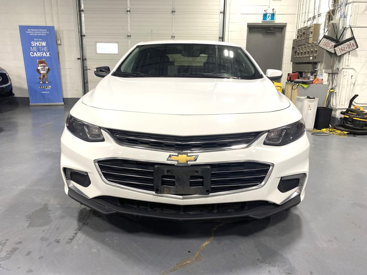 2018 Chevrolet Malibu LT - Photo #8
