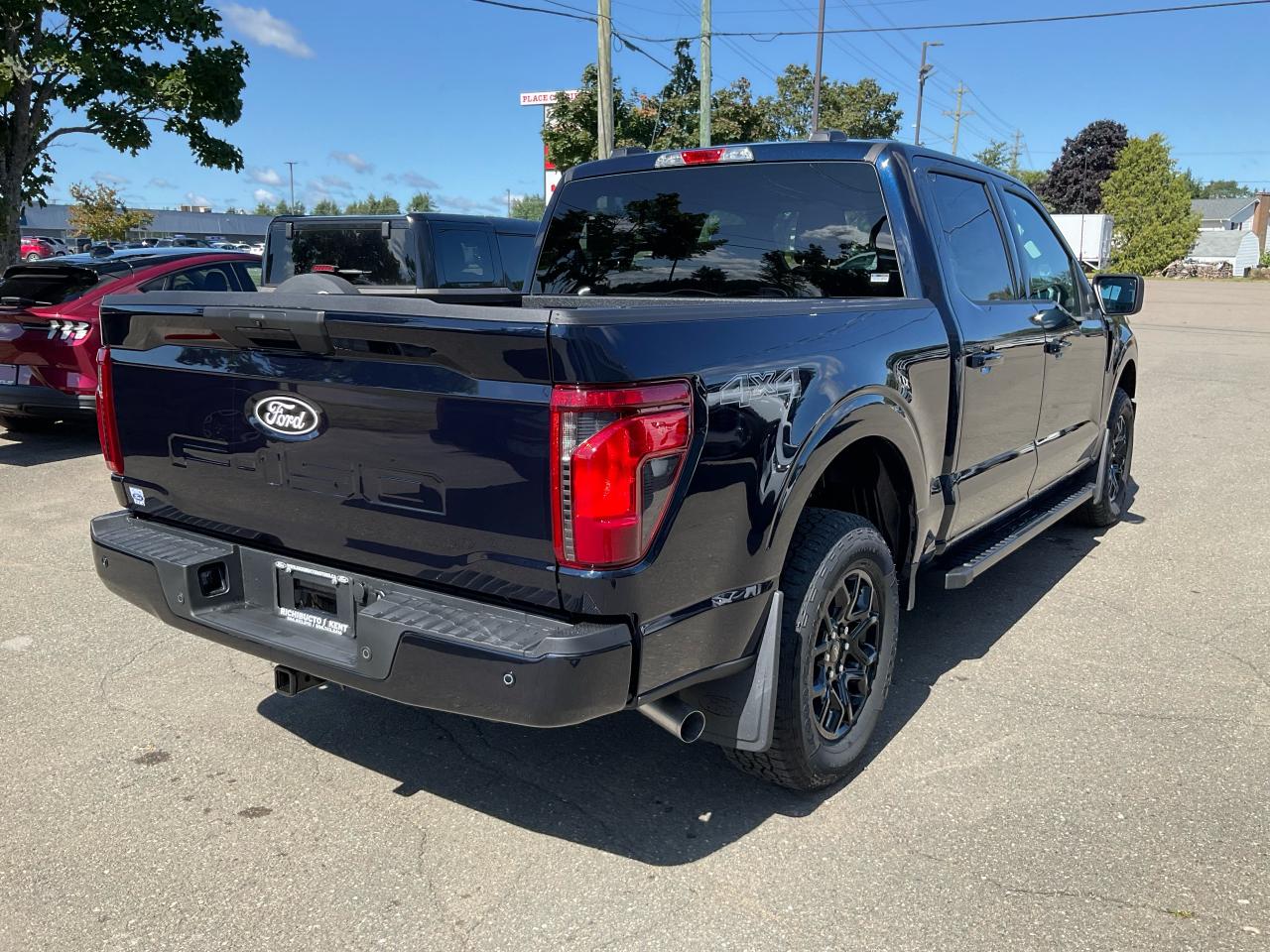 2025 Ford F-150 XLT Photo5