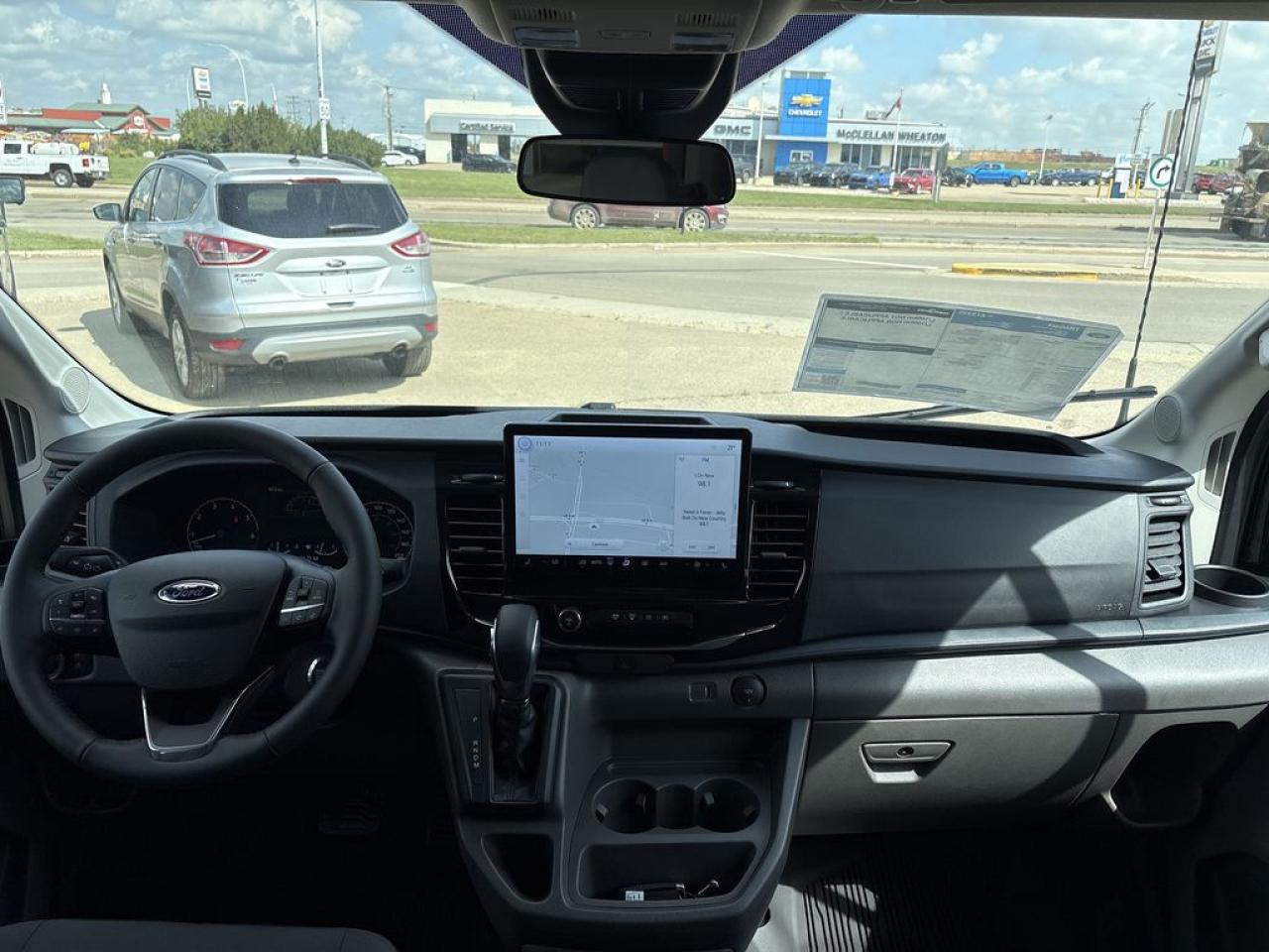 2025 Ford Transit Passenger Wagon XLT 302A Photo5