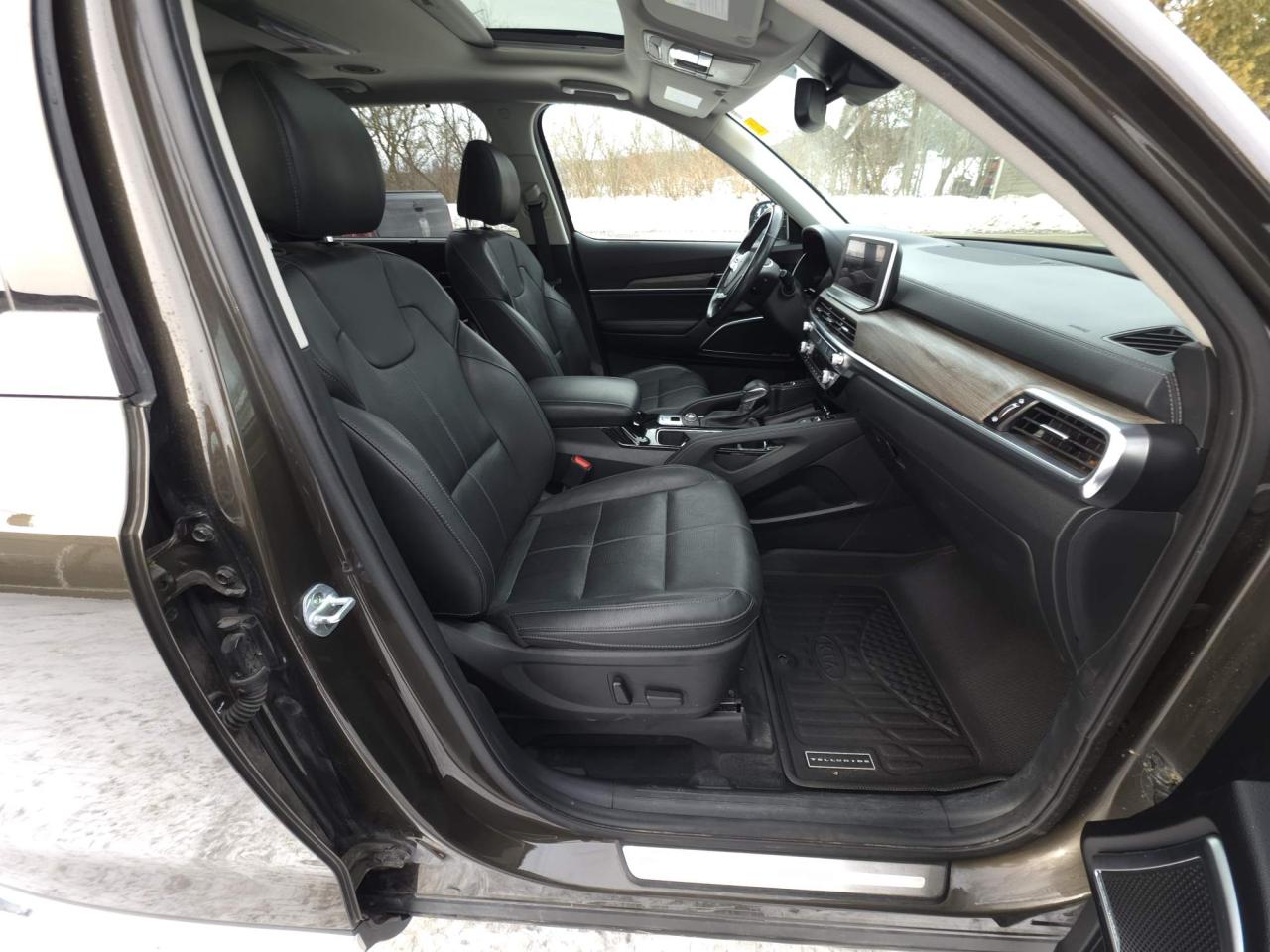 2021 Kia Telluride SX Limited 7 PASSENGER! SUNROOF! Photo