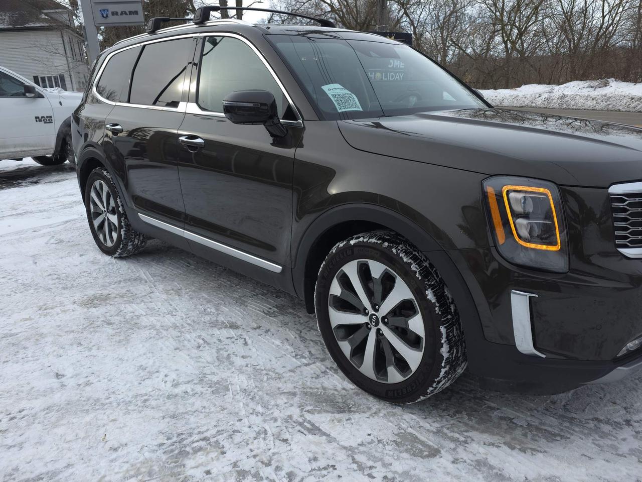 2021 Kia Telluride SX Limited 7 PASSENGER! SUNROOF! Photo2