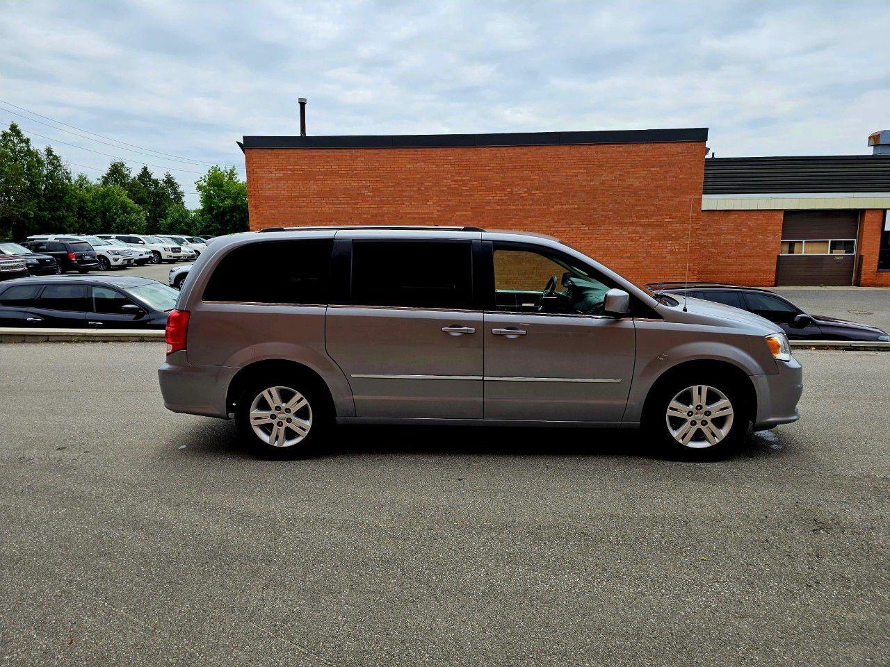 2015 Dodge Grand Caravan 4dr Wgn Crew - Photo #4