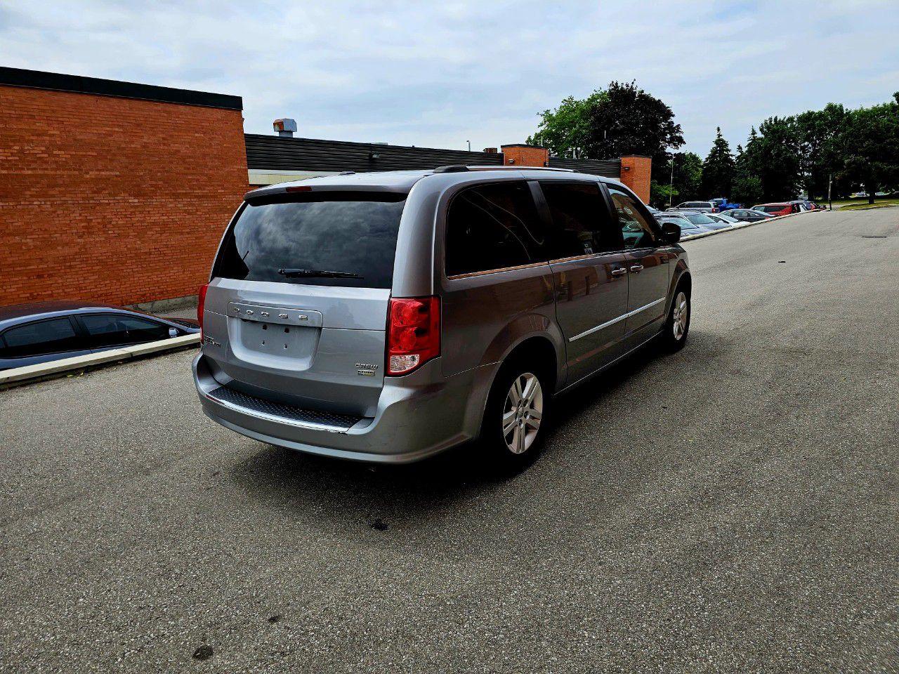2015 Dodge Grand Caravan 4dr Wgn Crew - Photo #5