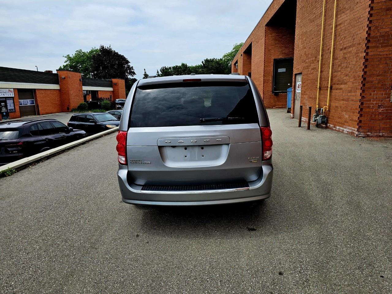 2015 Dodge Grand Caravan 4dr Wgn Crew - Photo #6