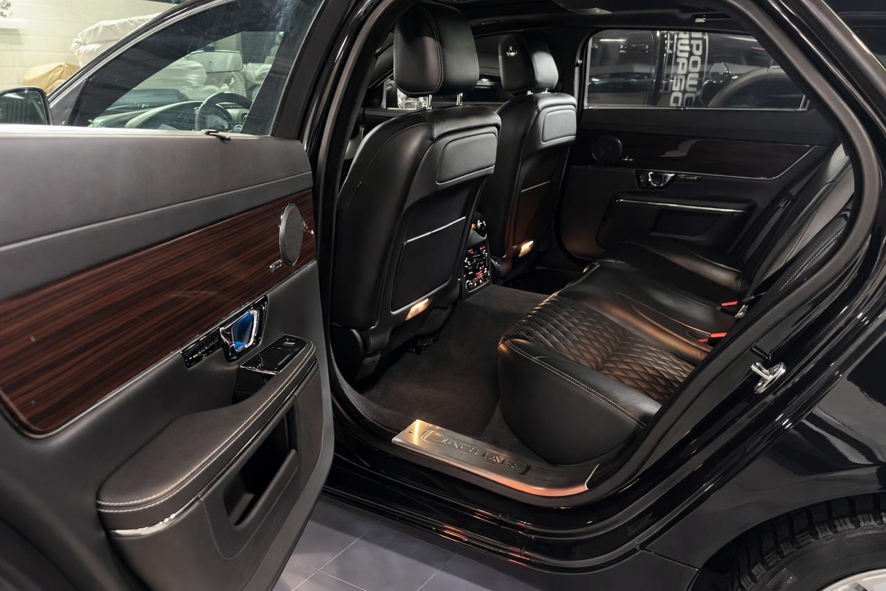 2016 Jaguar XJ XJL | PORTFOLIO PKG | MASSAGE SEATS Photo