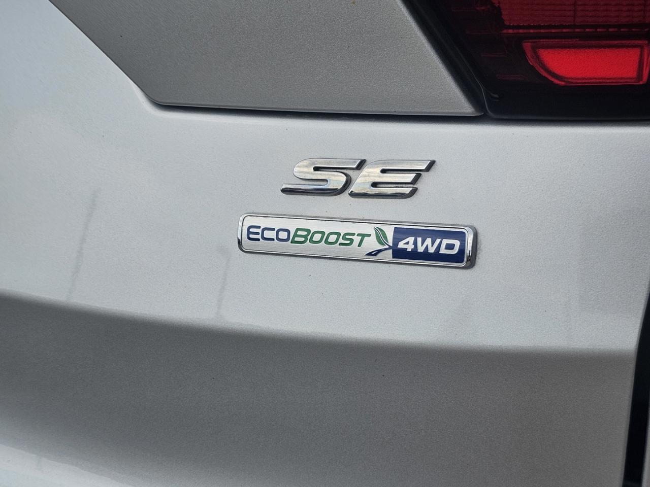 2019 Ford Escape SE ,4cyl. Turbo, One Owner - Photo #10