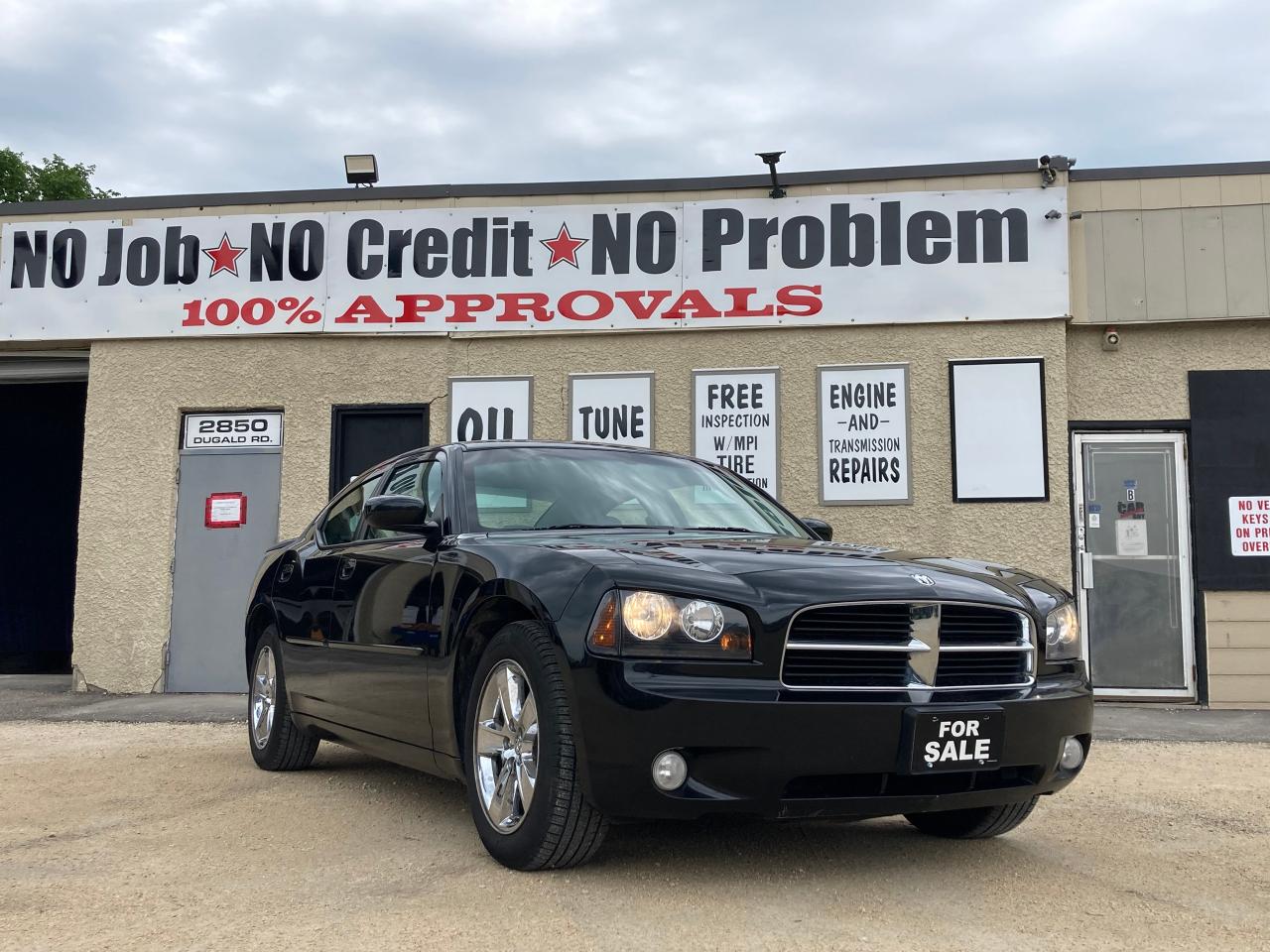 2010 Dodge Charger SXT - Photo #2