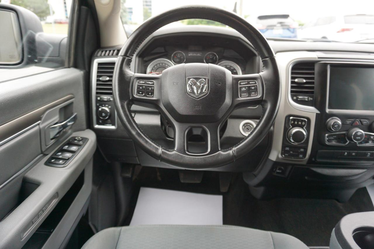 2017 RAM 1500 V8 HEMI SLT-BIG HORN CREW 4WD CERTIFIED CAMERA BLUETOOTH CRUISE ALLOYS - Photo #11