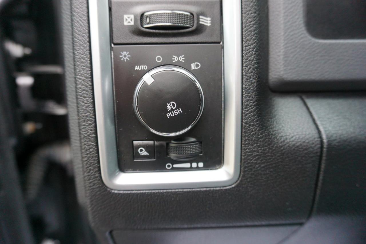 2017 RAM 1500 V8 HEMI SLT-BIG HORN CREW 4WD CERTIFIED CAMERA BLUETOOTH CRUISE ALLOYS - Photo #23
