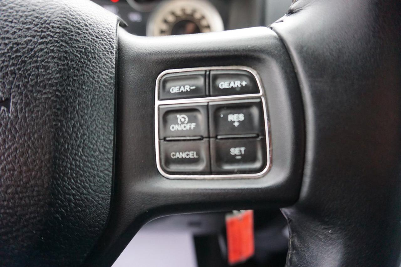2017 RAM 1500 V8 HEMI SLT-BIG HORN CREW 4WD CERTIFIED CAMERA BLUETOOTH CRUISE ALLOYS - Photo #26