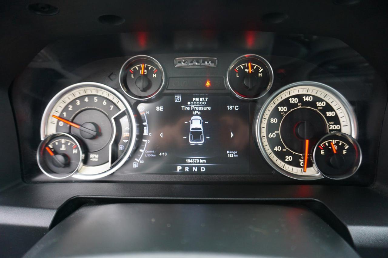 2017 RAM 1500 V8 HEMI SLT-BIG HORN CREW 4WD CERTIFIED CAMERA BLUETOOTH CRUISE ALLOYS - Photo #35