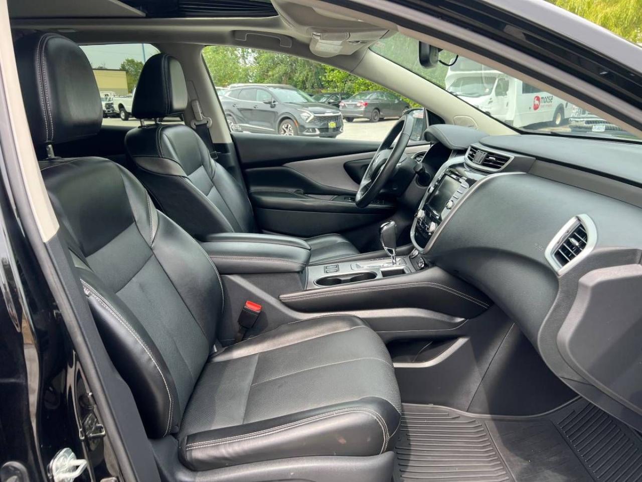2021 Nissan Murano SL - Photo #12