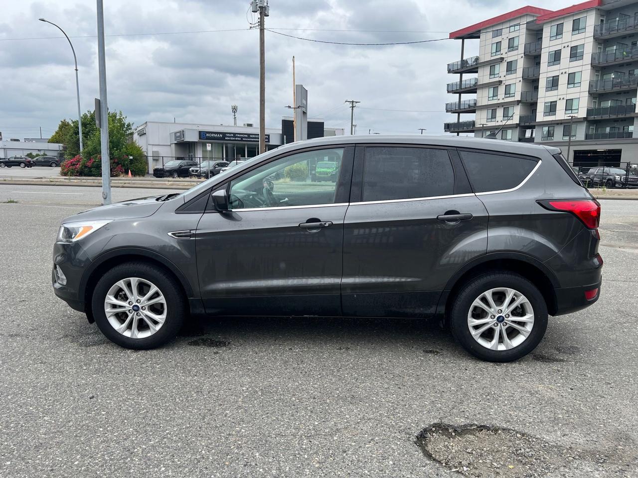 2019 Ford Escape SE 4WD Photo4