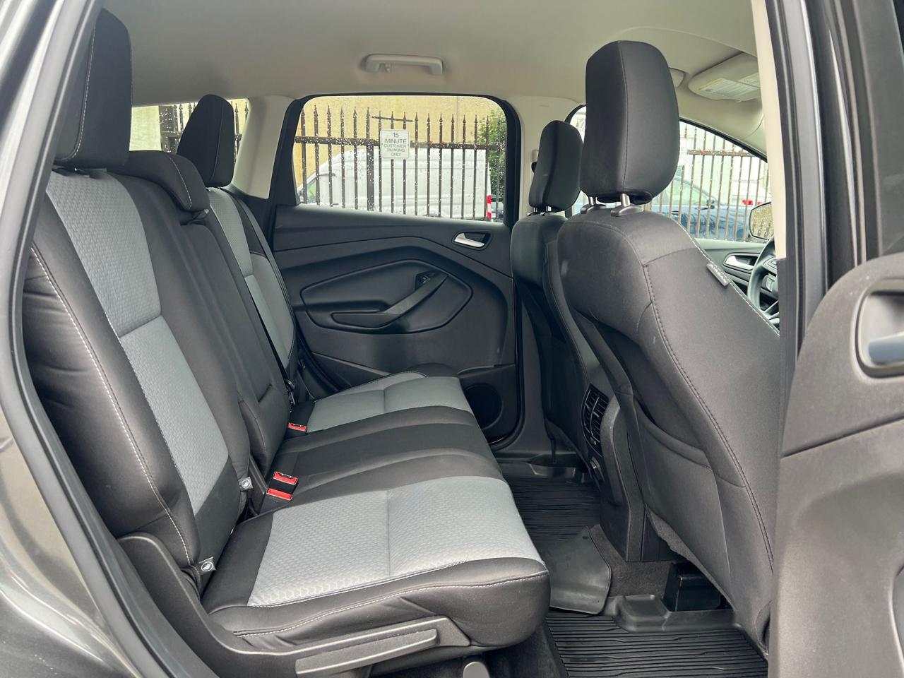 2019 Ford Escape SE 4WD Photo12
