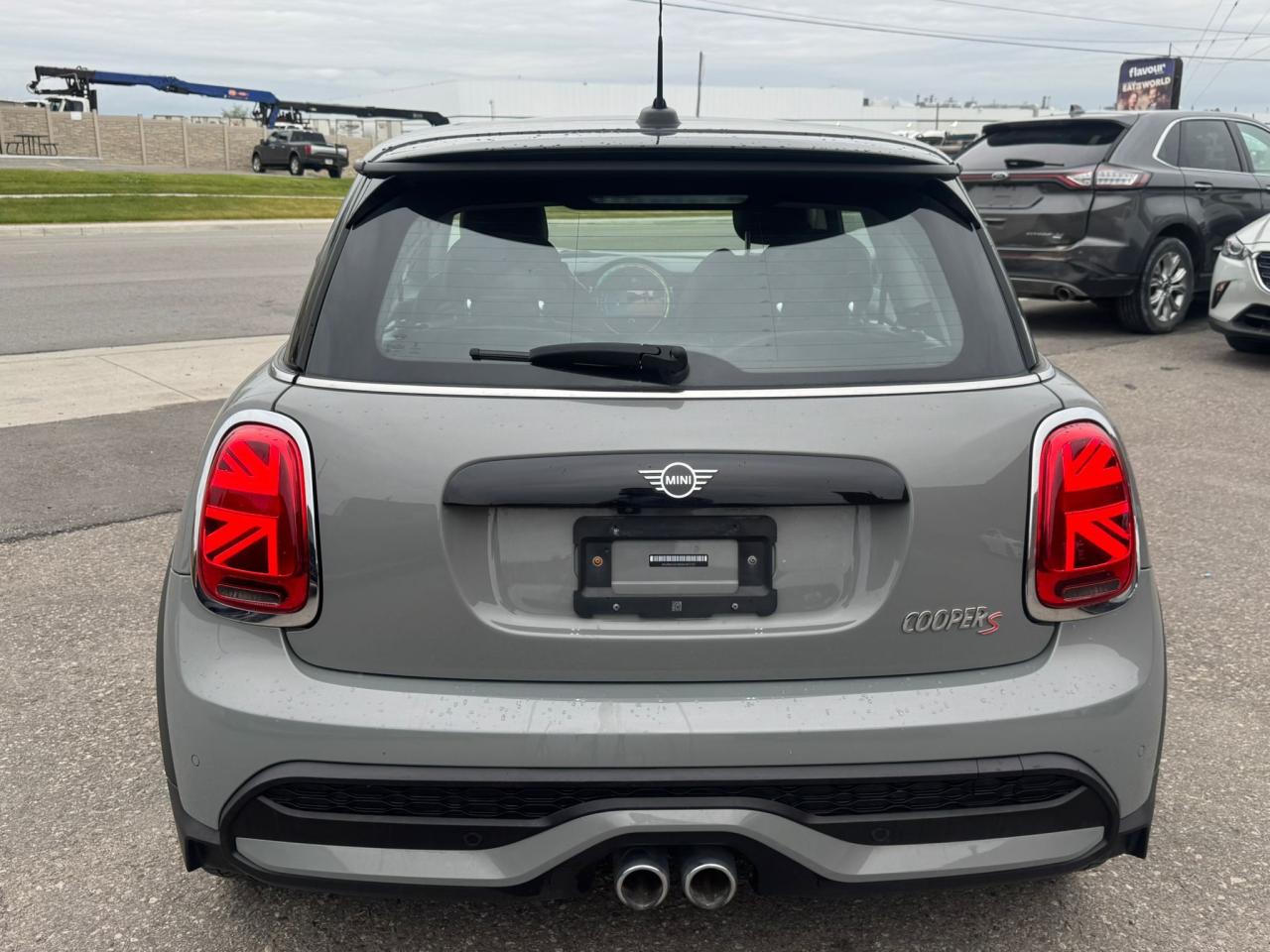 2022 MINI Cooper Cooper S - Photo #8