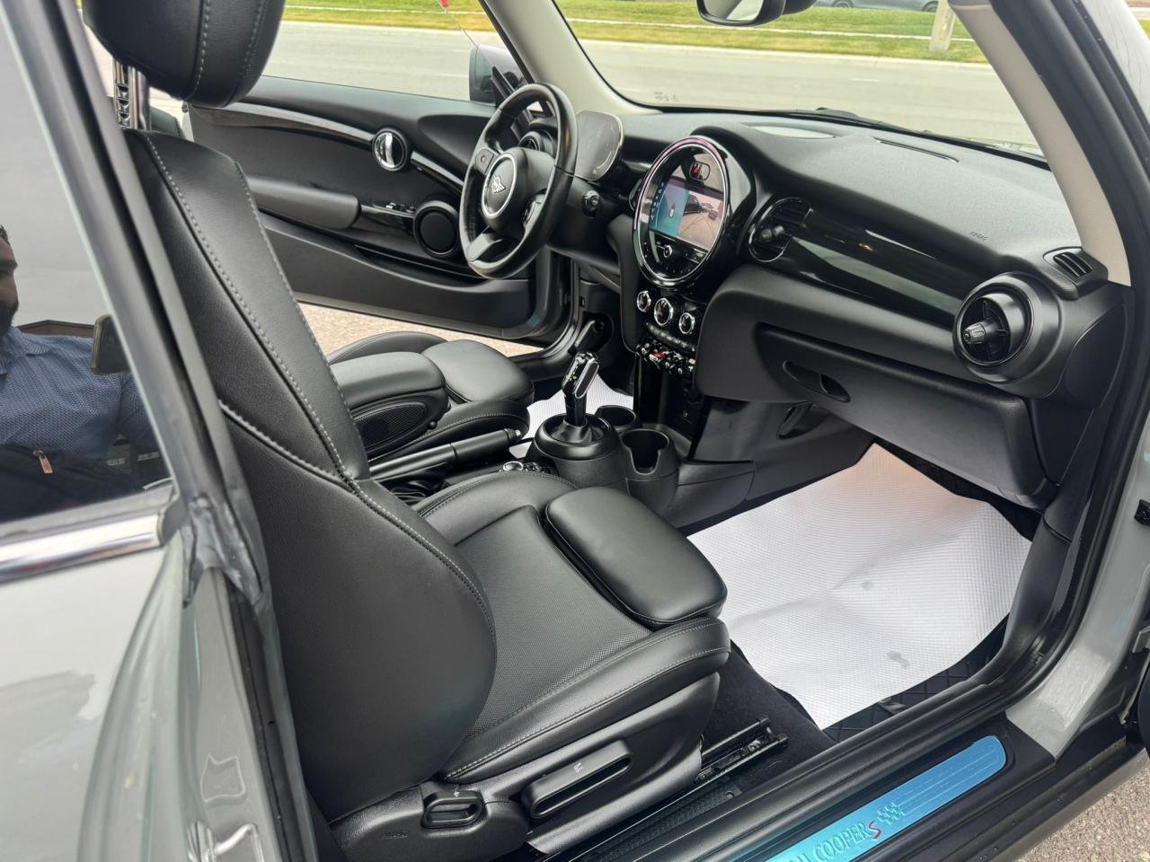 2022 MINI Cooper Cooper S - Photo #16