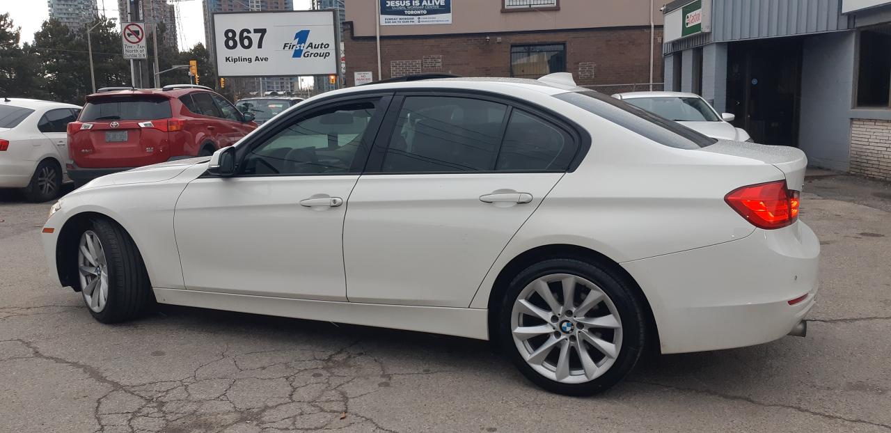 2013 BMW 3 Series 4dr Sdn 320i xDrive AWD - Photo #3